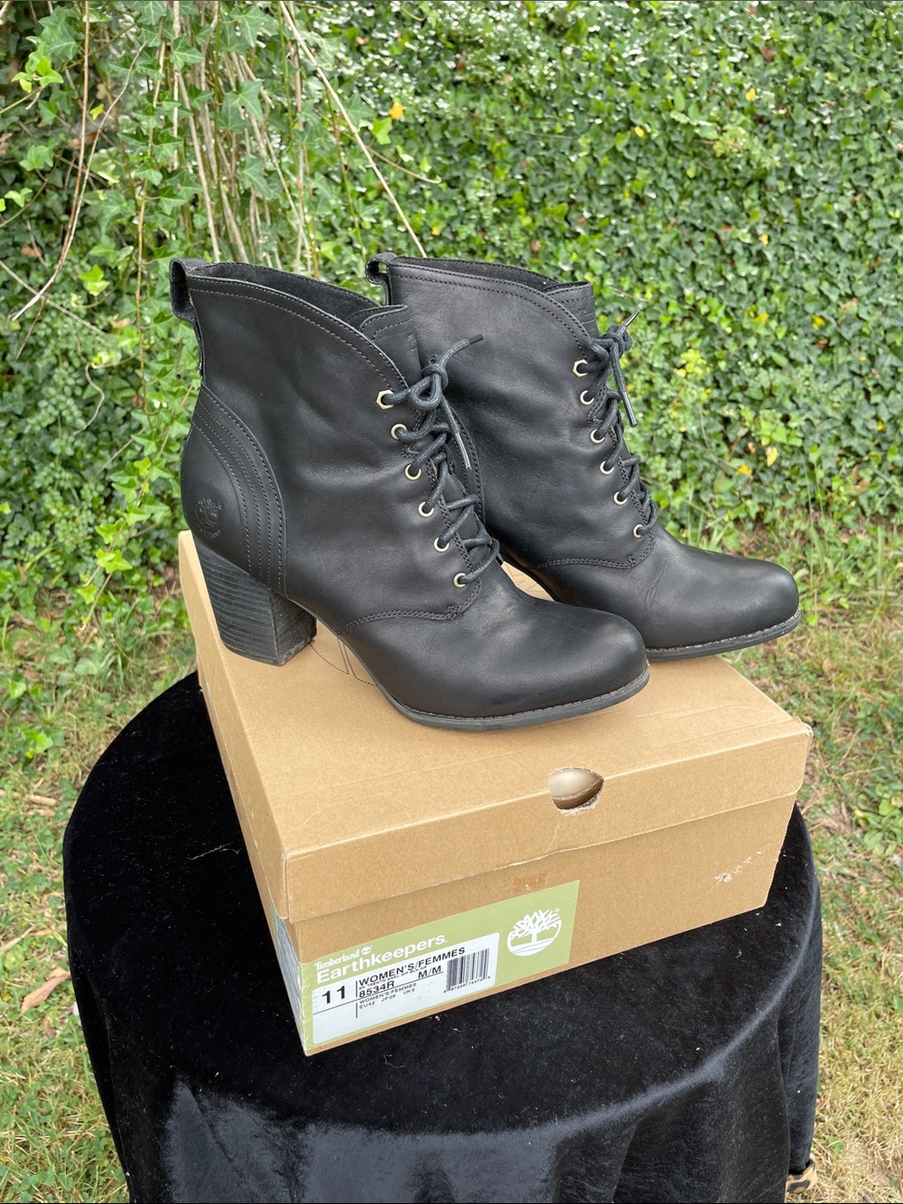 Timberland Women’s Black Lace-Up Leather Ankle Boots with Block Heel Worn Once!